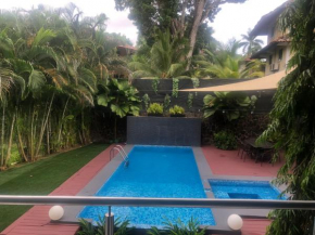 CASA ALBROOK PISCINA